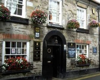 The Ship Inn - St. Austell - Bangunan