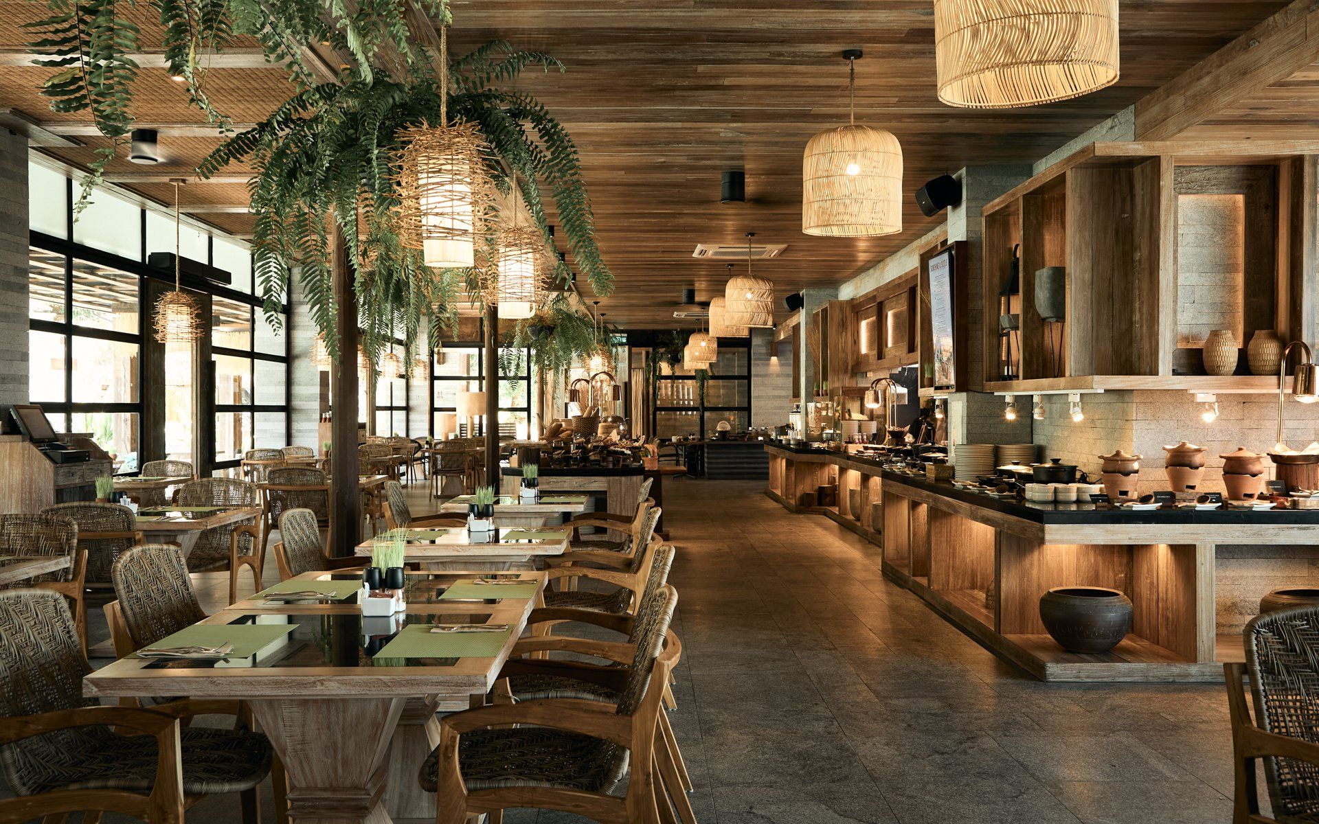 Dinso Resort & Villas Phuket, Vignette Collection, an IHG Hotel - פאטונג - מסעדה