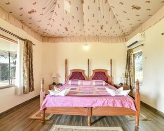 Lohana Village Resort - Pushkar - Bedroom
