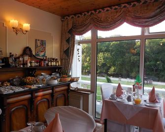 Crystal Springs B&B - קילרני - מסעדה