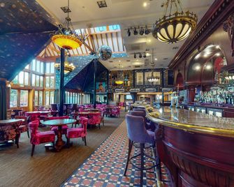 Old Thorns Golf Resort and Spa Hampshire by Accor, June 2026 - Liphook - Bar