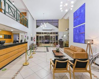 Hotel Golden Park Campinas Viracopos By Nacional Inn - Campinas - Recepción