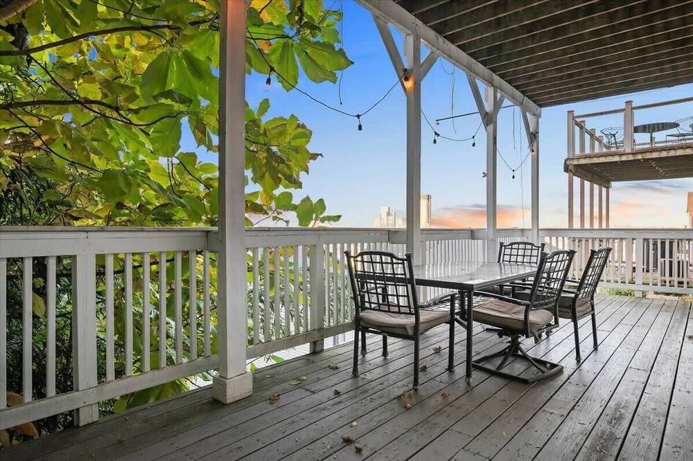 Skyline Serenity Retreat - Pittsburgh - Balcón