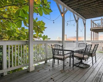 Skyline Serenity Retreat - Pittsburgh - Balcón