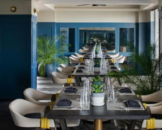 ROK Hotel Kingston, Tapestry Collection by Hilton - Kingston - Lounge