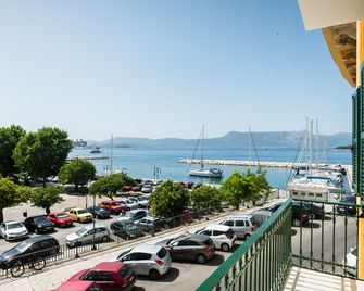 New York Luxury Suites - Korfu - Balkong