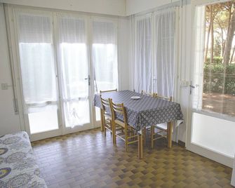 Apartment in Pine Forest Near the Beach - Eraclea