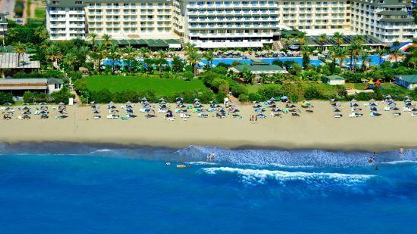 إم سي أرانشيا ريزورت - شامل جميع الخدمات