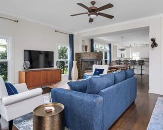Magnolia House - Nashville - Sala de estar