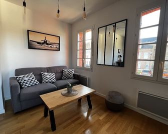 Apartment 100 m from the Bay of the Somme - Saint-Valéry-sur-Somme - Living room