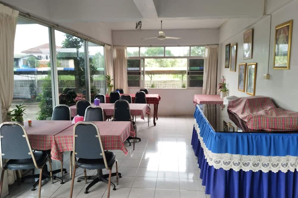 Pattha Hotel - Prachin Buri - Restaurant