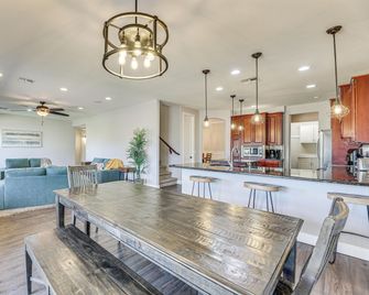 Expansive Mesa Retreat w/ Private Outdoor Pool! - Mesa