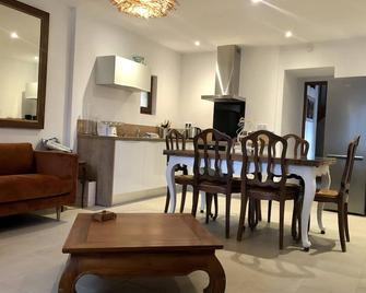 Gîte La Maison de Huguette et Lucien - Le Vigan - Salle à manger