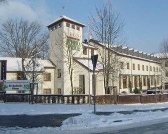 Jembo Park Hotel - Jena - Edificio