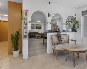 Comfortable Bedrooms - King size beds - Hafnarfjordur - Lobby