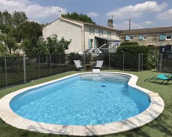 L Abricotier - Tonnay-Boutonne - Piscina