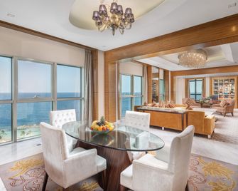 ذا فينيو جدة الكورنيش - جدّة - غرفة طعام