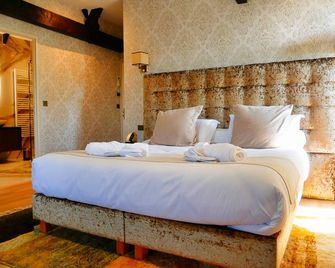 Château Camiac - Saint-Jean-de-Blaignac - Slaapkamer