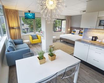 40m2 Studio | Near Amsterdam & Schiphol - 바트호이브드롭 - 침실