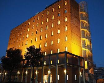 Shin Iizuka Station Hotel - Fukuoka - Building