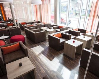 Motel L Hammarby Sjöstad - שטוקהולם - טרקלין