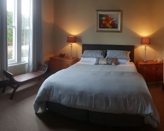 Rural Cottage Havelock North, enjoy rural views up to Te Mata peak - Hastings - Bedroom