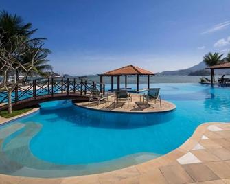 Hotel Nacional Inn Angra dos Reis - אנגרה דוס רייס - בריכה