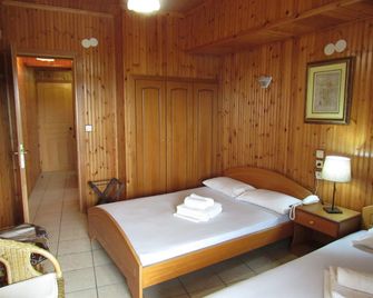 Balogiannis Hotel - Panteleimonas