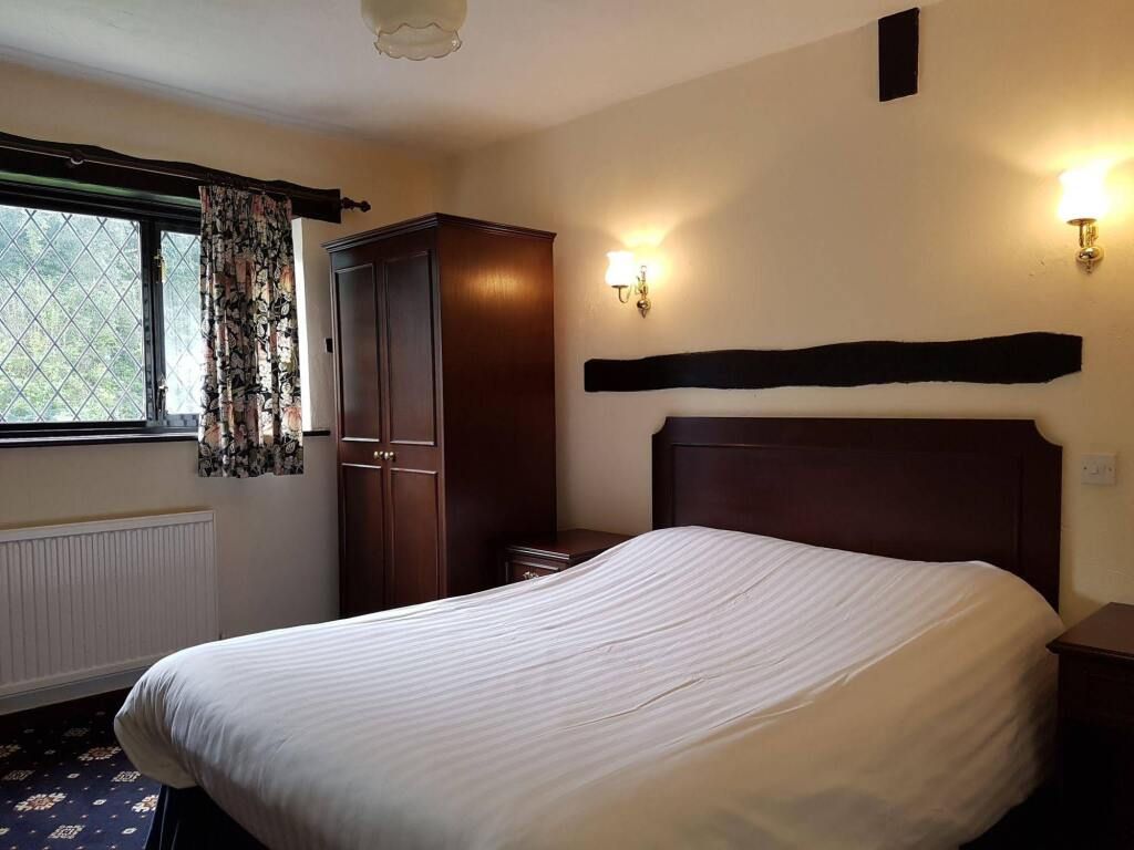 The Regency Hotel Gatwick - קראולי - חדר שינה