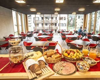 Hostel Inn Lodge - Celerina/Schlarigna
