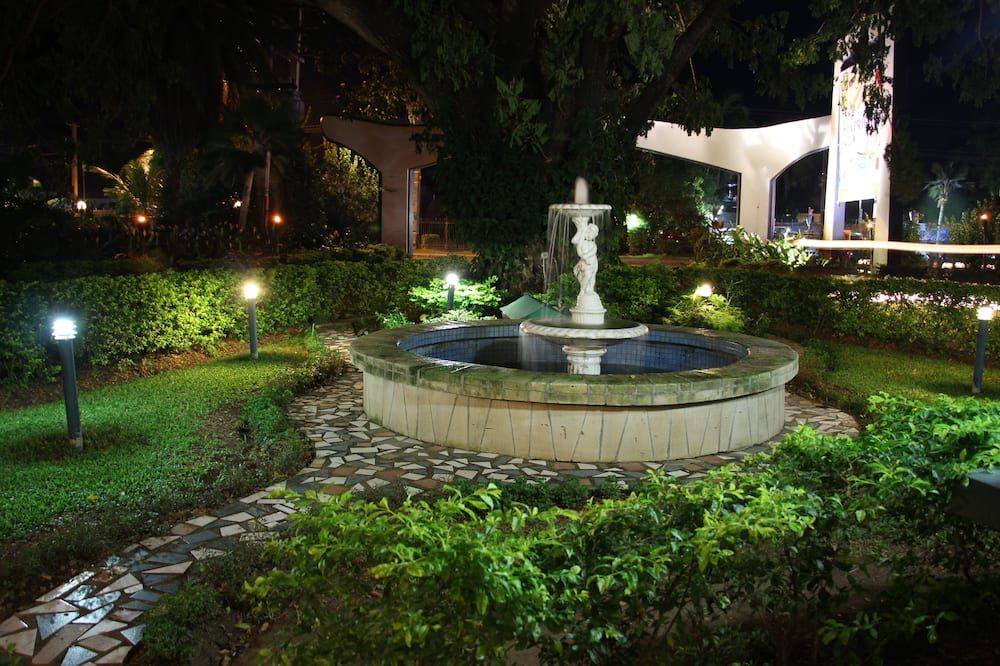 Capricorn International Hotel thumbnail 3