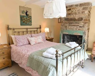 Mayfield Cottage - Middleton-in-Teesdale - Bedroom