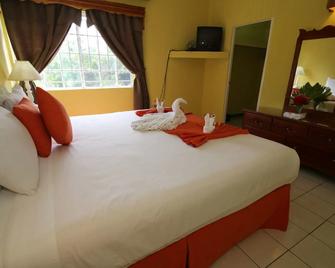 Seastar Inn - Negril - Phòng ngủ