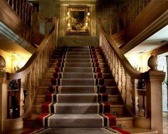Pazo Los Escudos Hotel Spa & Resort - Vigo - Escaleras