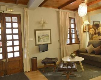 Hotel Tres Carabelas - Baiona - Sala de estar