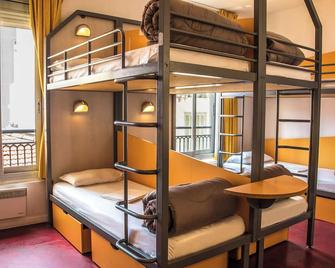 Auberge de Jeunesse HI Nice Les Camélias - ניס - חדר שינה