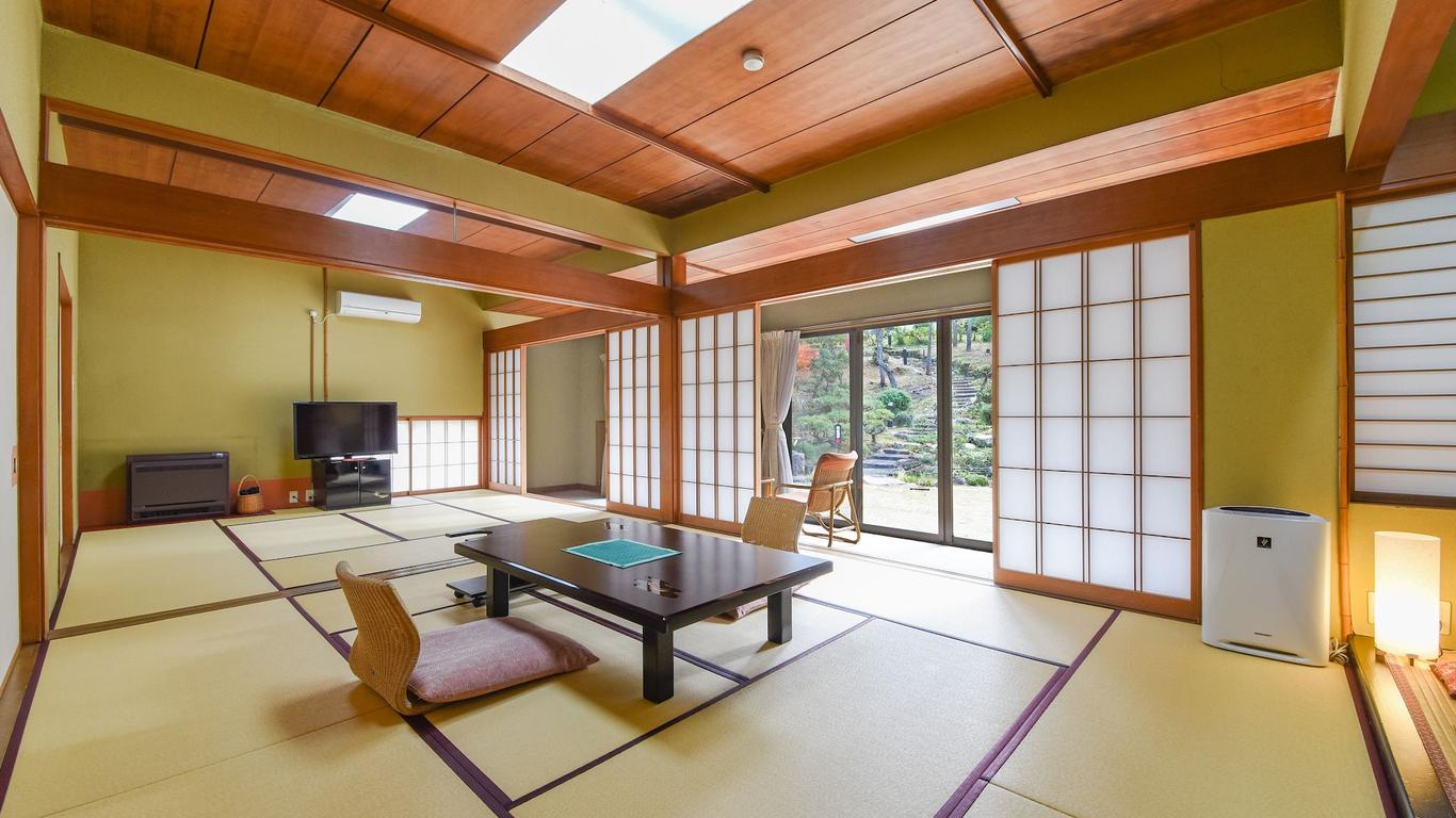 Hotel Hagoromo