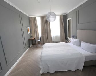 Standard Apartment - Zollikof Aparts - Sauna & Studio Apartments - Leipzig - Bedroom