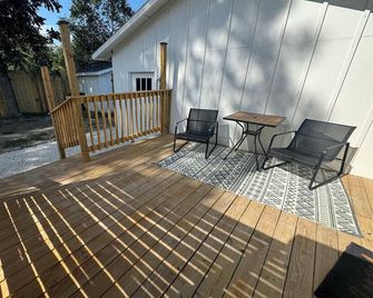 Charming Studio in Schertz with Private Entrance - Schertz - Patio