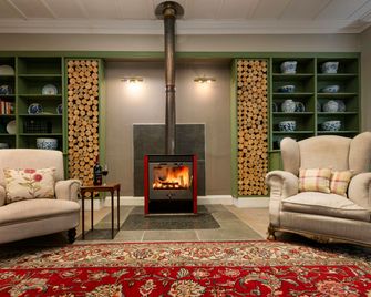 Queen's Hotel by BON Hotels - אודטשורן - טרקלין