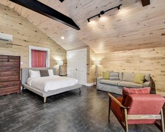 The SoCo Studio by Lodgewell - 2 cute 2 b 4 gotten - Austin - Kamar Tidur