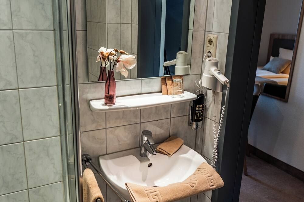 Wetzlarer Hof Hotel & Restaurant - Wetzlar - Koupelna