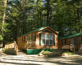 Sandy Beach Rv Resort - Contoocook - Building