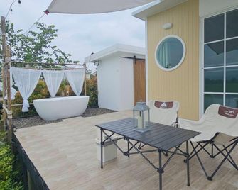 Infield view na - Nakhon Nayok - Patio