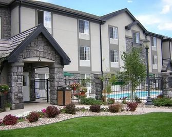 Ville 7877 - Englewood - Edifício