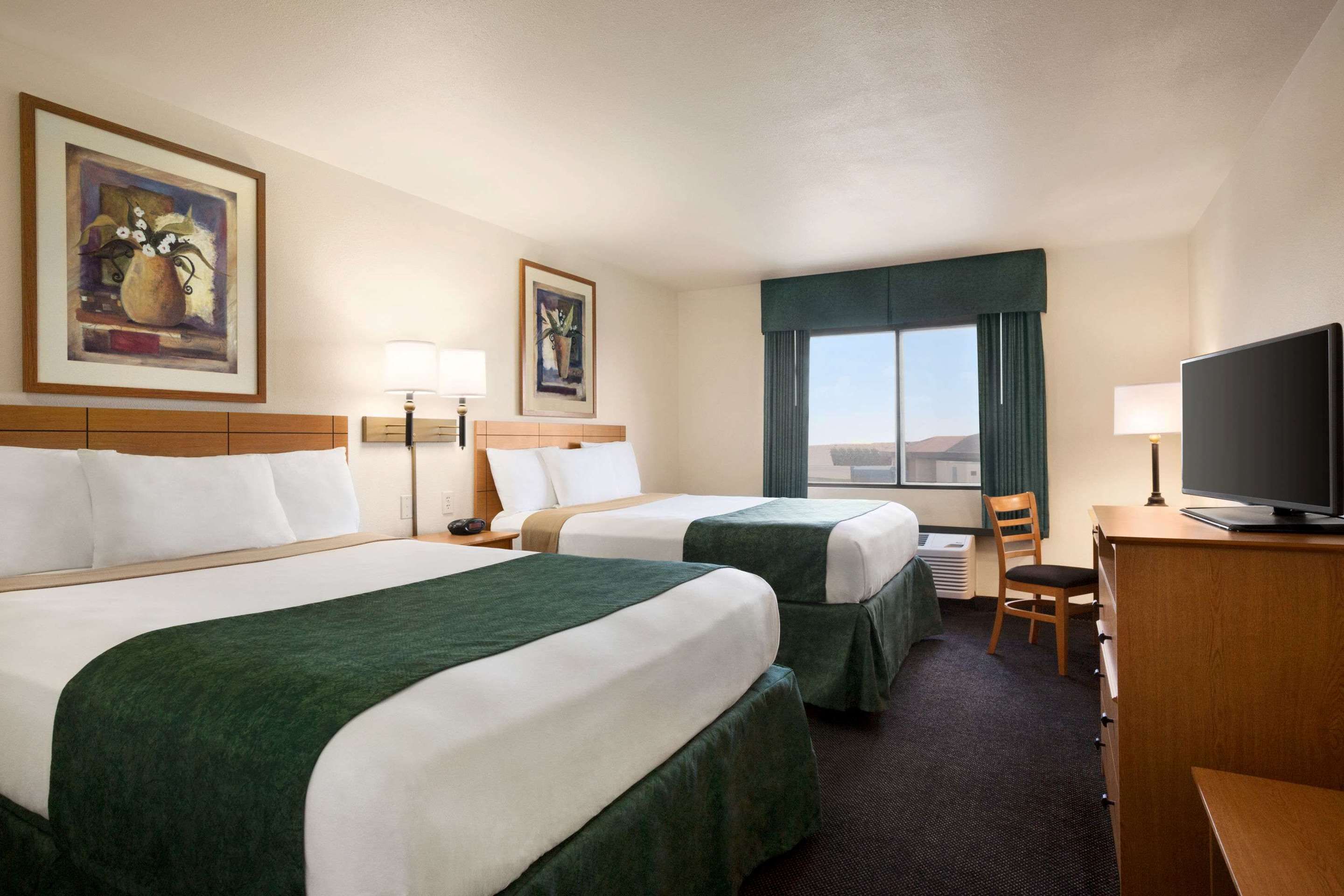 Travelodge by Wyndham Pecos - Pecos - Camera da letto