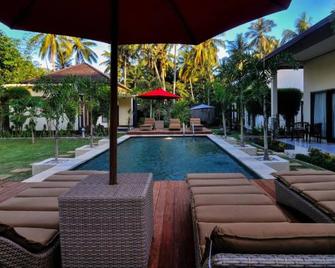 Shu Villa - Kuta - Pool