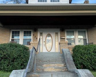 Renovated In-Town Bungalow in French Lick - French Lick - Bâtiment