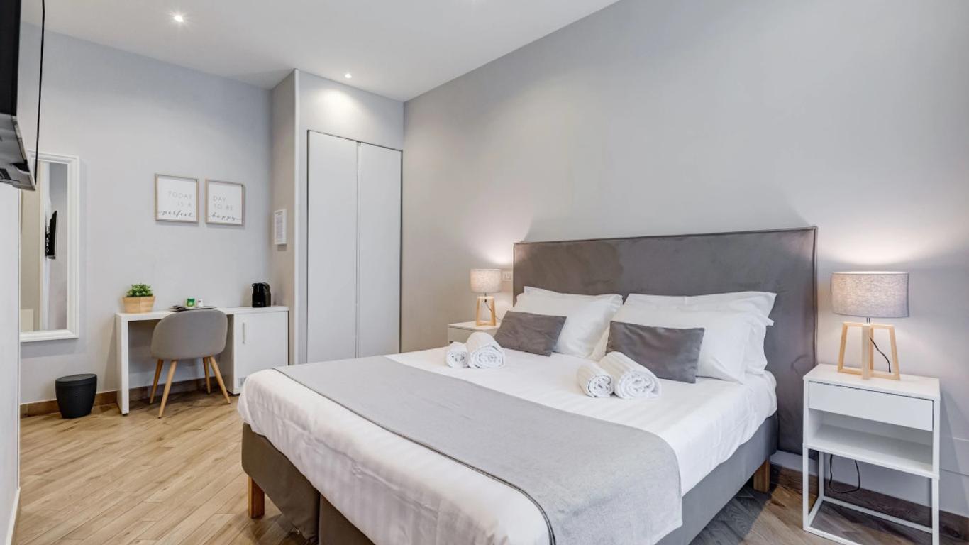 Colonna Luxury Suites