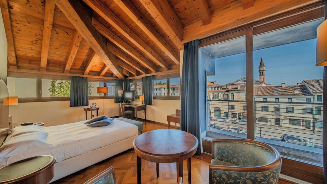 Hotel Alla Torre